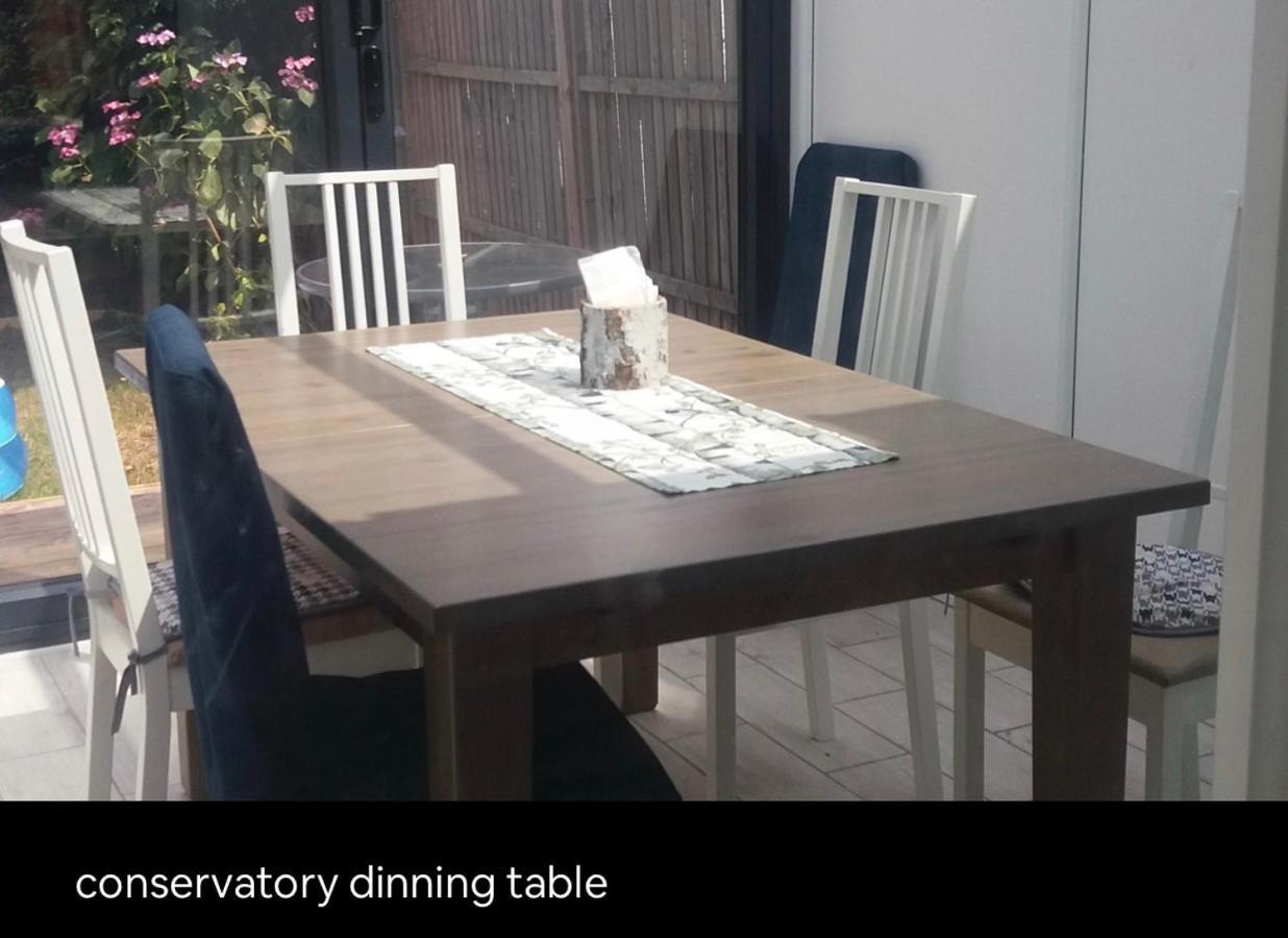 Double In Shared Homestay Enfield
